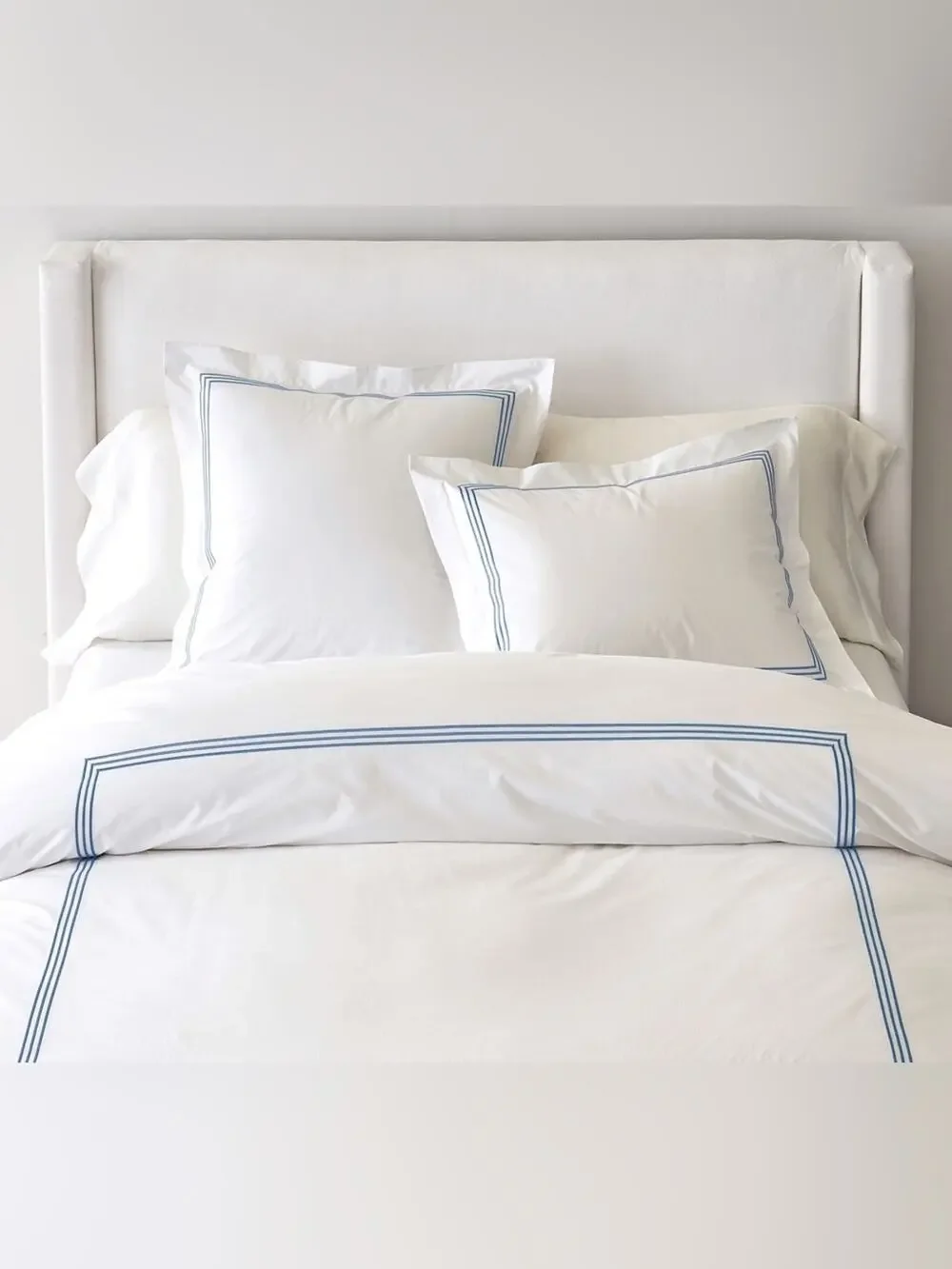 Pottery Barn Duvet Cover KING / CALIFORNIA Grand Organic Percale Blue Embroidery